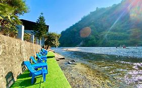 Euphoric River Resort